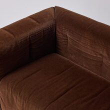 Carlo Scarpa vintage 'Cornaro' sofa for Simon Gavina Italy 1973 1970s Italian design original brown mohair velvet 3 Carlo Scarpa vintage 'Cornaro' sofa for Simon Gavina Italy 1973 1970s Italian design original brown mohair velvet 3