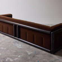 Carlo Scarpa vintage 'Cornaro' sofa for Simon Gavina Italy 1973 1970s Italian design original brown mohair velvet 7 Carlo Scarpa vintage 'Cornaro' sofa for Simon Gavina Italy 1973 1970s Italian design original brown mohair velvet 7