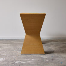 Vintage Italian console table in beech 1980s geometric design 8