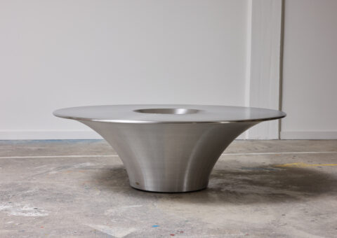 Yasuhiro Shito 'Alien' coffee table in stainless steel for Cattelan Italia 1990s 2000s Space Age 1