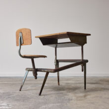 Jean Prouvé Pupitre monoplace réglable n° 800 for Ateliers Jean Prouve in 1952 school desk 11