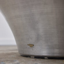 Alien coffee table by Yasuhiro Shito in stainless steel for Cattelan Italia 1990s 2000s Space Age 7